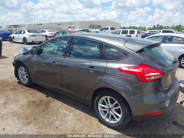 Ford FOCUS SE 2017 1FADP3K24HL295472 Image 15
