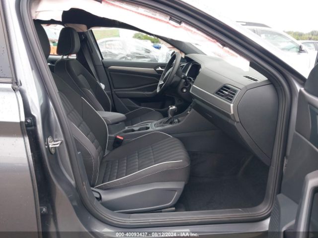 3VWBM7BU2RM057717 Volkswagen Jetta 1.5t Sport