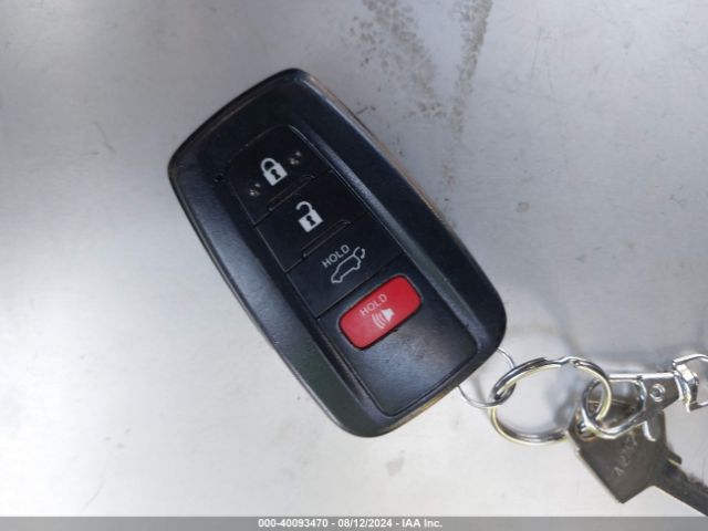 JTMC1RFV6KD041889 Toyota Rav4 Xle Premium