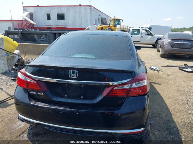 Honda ACCORD LX 2017 1HGCR2F37HA167642 Image 17