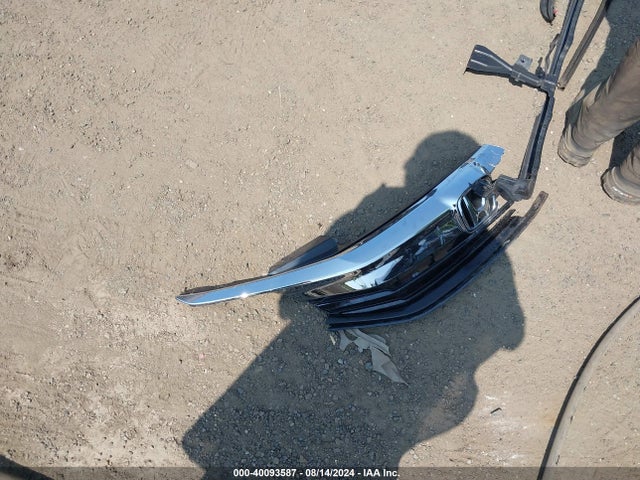 Honda ACCORD LX 2017 1HGCR2F37HA167642 Image 12