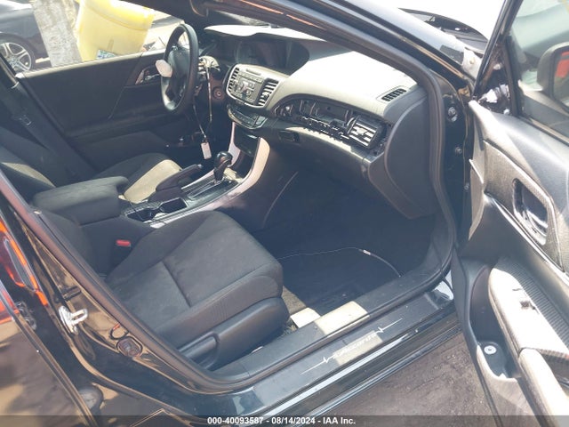 Honda ACCORD LX 2017 1HGCR2F37HA167642 Image 5