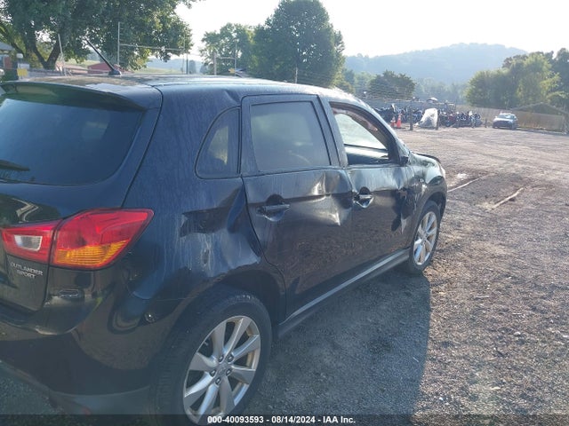 4A4AP3AU8EE017473 Mitsubishi Outlander Sport Es