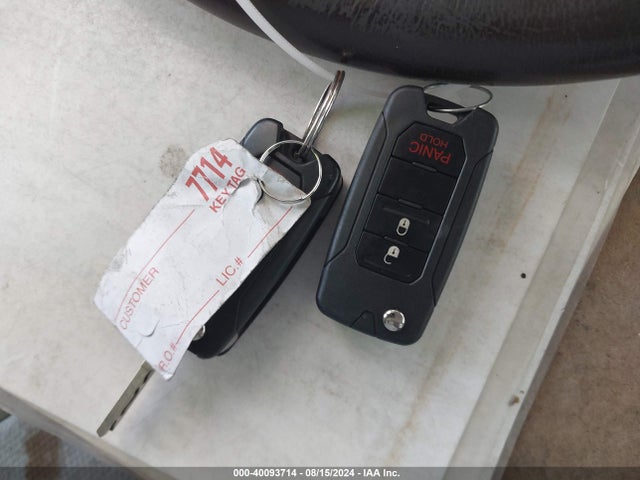 Jeep Renegade Latitude 2015 ZACCJABT0FPB69201 Image 11