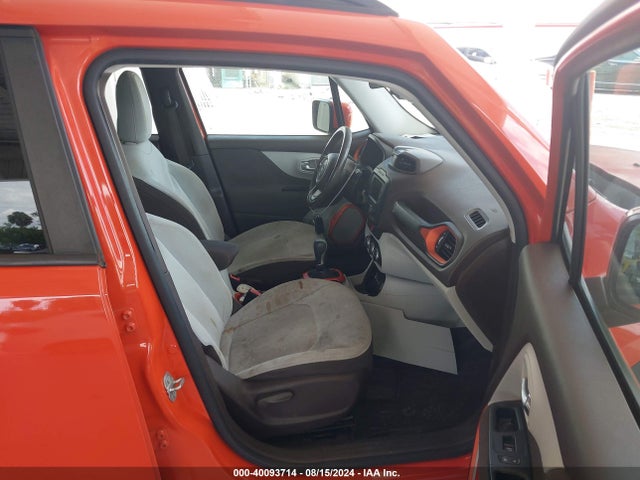 Jeep Renegade Latitude 2015 ZACCJABT0FPB69201 Image 5