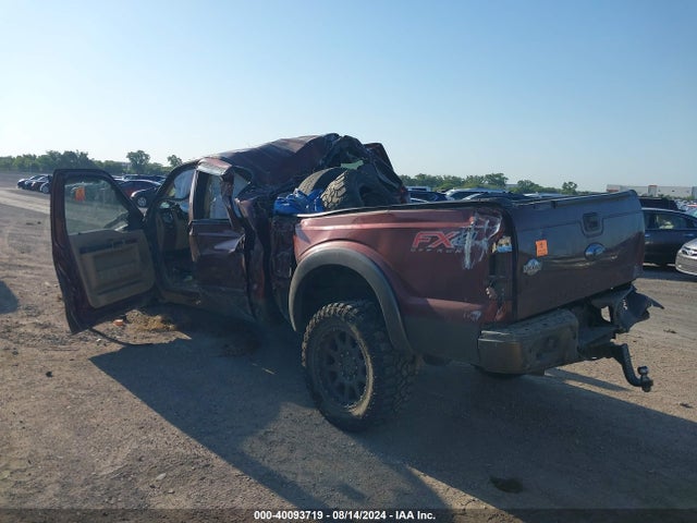 Ford F-250 Lariat 2015 1FT7W2BT3FEB87102 Image 3
