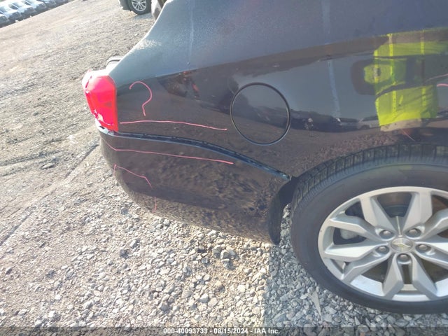 Chevrolet IMPALA 1LT 2017 2G1105S36H9128522 Image 17