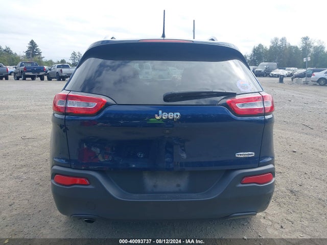 1C4PJLCB6JD563087 Jeep Cherokee Latitude Fwd