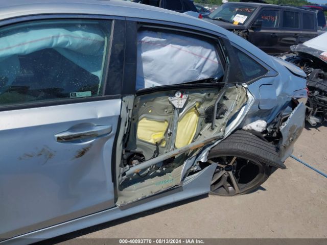 2HGFE1F97NH321660 Honda Civic Touring