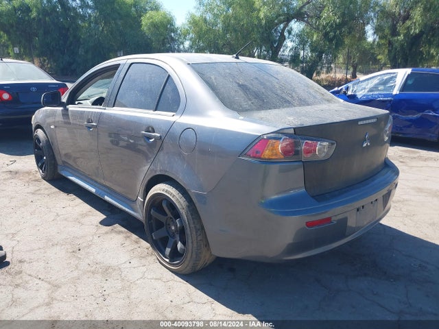 2011 MITSUBISHI LANCER JA32U2FU5BU005546 Photo 2