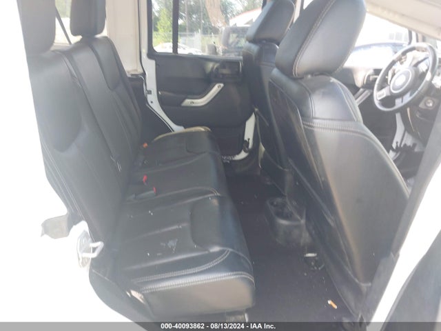 1C4BJWEG2GL172750 Jeep Wrangler Unlimited Sahara