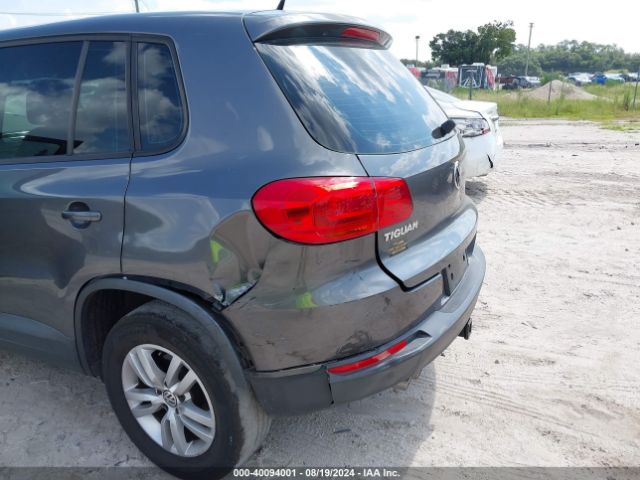 WVGAV3AXXEW501674 Volkswagen TIGUAN S