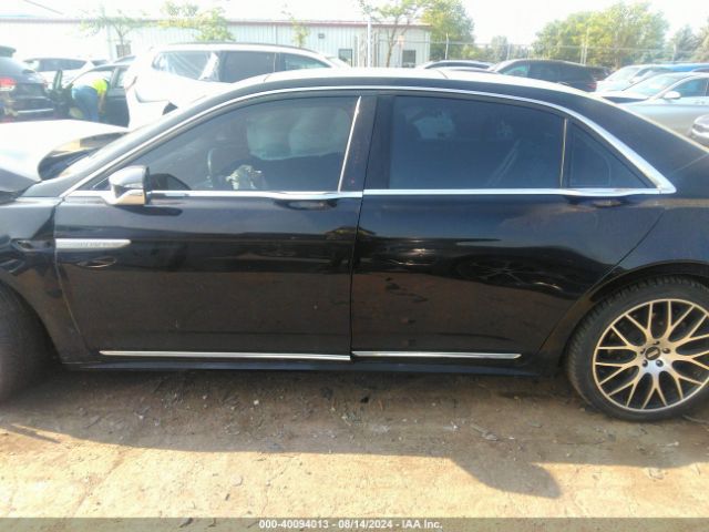 1LN6L9NC8H5611915 Lincoln Continental Reserve