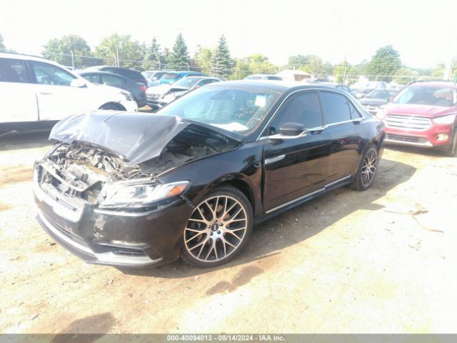 1LN6L9NC8H5611915 Lincoln Continental Reserve