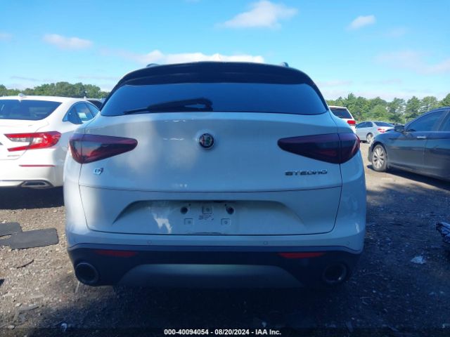 ZASFAKNN7J7B73621 Alfa Romeo Stelvio Ti Sport Awd