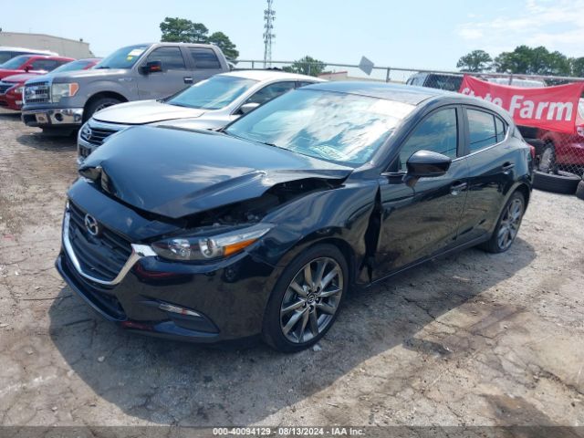 3MZBN1L35JM263568 Mazda Mazda3 Touring