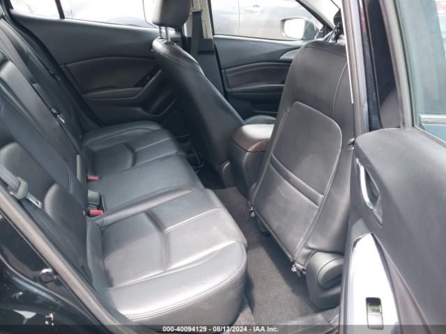 3MZBN1L35JM263568 Mazda Mazda3 Touring