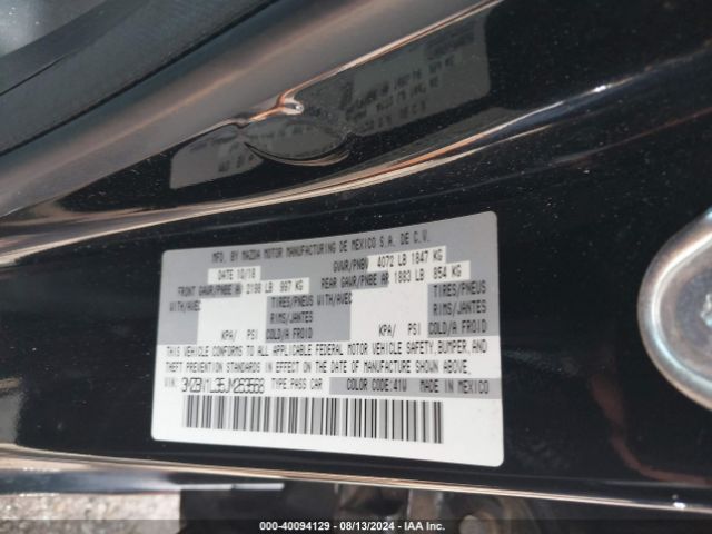 3MZBN1L35JM263568 Mazda Mazda3 Touring