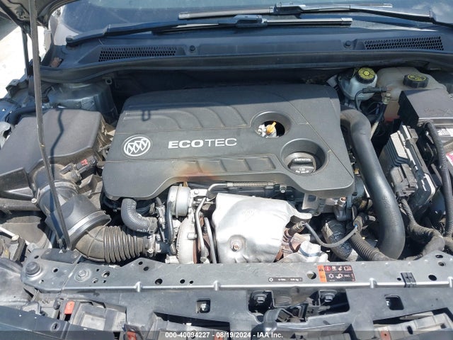 W04WH3N5XJG016671 Buick Cascada Premium