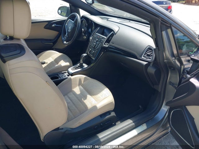 W04WH3N5XJG016671 Buick Cascada Premium