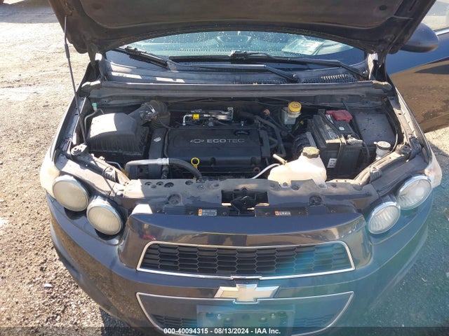 40094315 :رقم المزاد ، 1G1JC5SH2E4213715 vin ، 2014 Chevrolet Sonic Lt Auto مزاد بيع