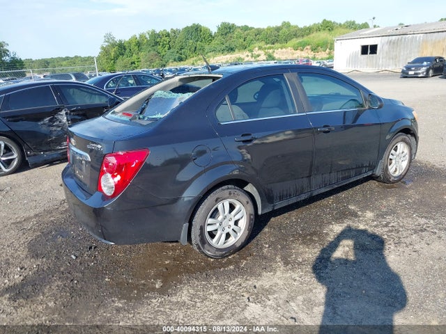 40094315 :رقم المزاد ، 1G1JC5SH2E4213715 vin ، 2014 Chevrolet Sonic Lt Auto مزاد بيع