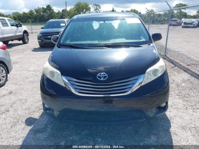 5TDYZ3DC4HS807211 Toyota Sienna Xle 8 Passenger