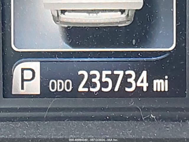 5TDYZ3DC4HS807211 Toyota Sienna Xle 8 Passenger