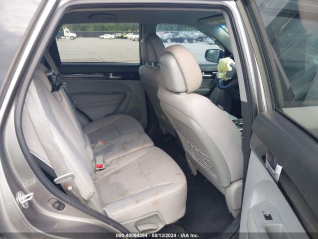 5XYKT3A60FG559894 KIA SORENTO LX