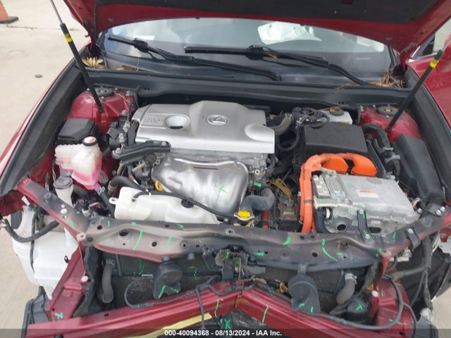 JTHBW1GG4F2087431 Lexus ES 300H