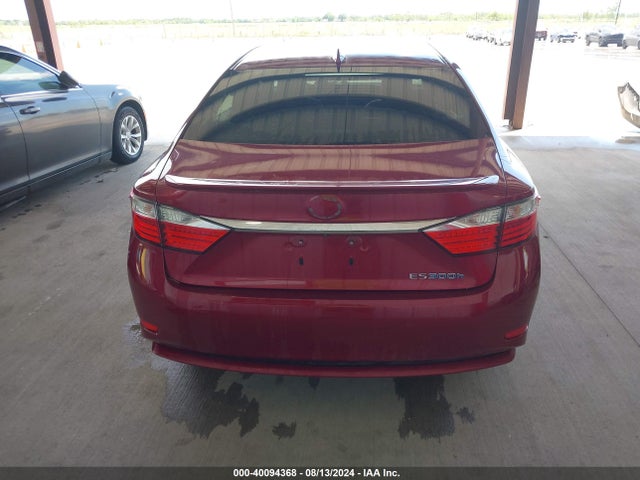 JTHBW1GG4F2087431 Lexus ES 300H