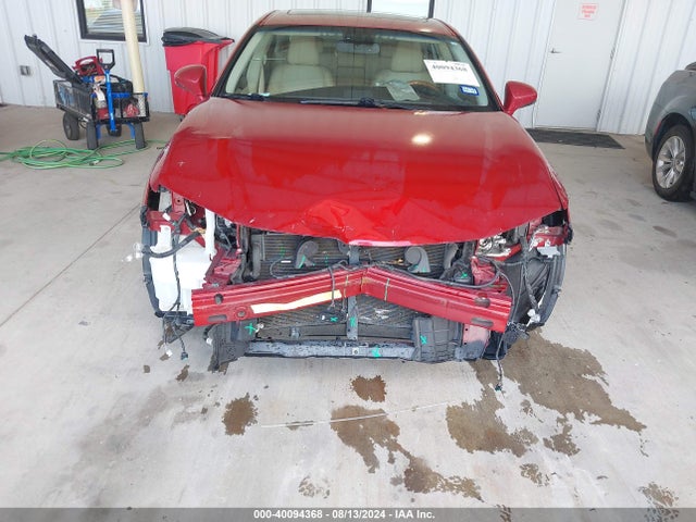 JTHBW1GG4F2087431 Lexus ES 300H