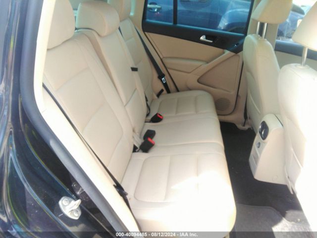 WVGBV7AX0FW514706 Volkswagen TIGUAN SE
