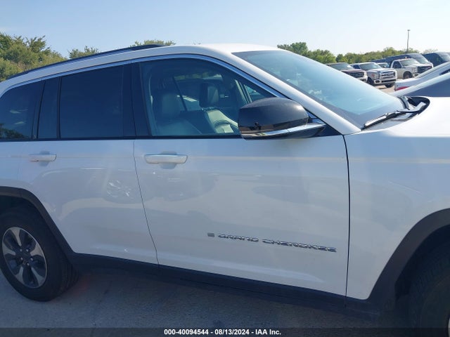 Jeep Grand Cherokee 4xe 2024 1C4RJYB65RC720538 Image 13
