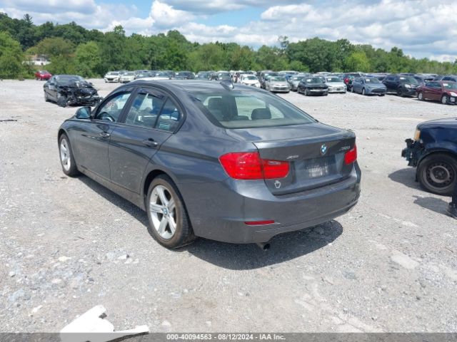 WBA3C3C55FK202971 BMW 320i Xdrive