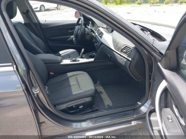WBA3C3C55FK202971 BMW 320i Xdrive