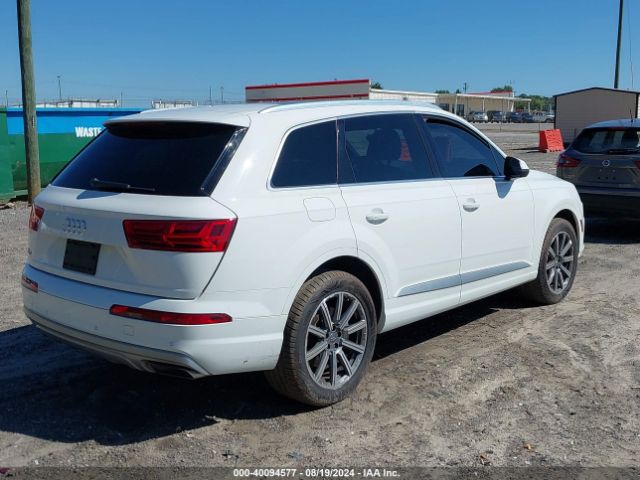 WA1LHAF78KD026271 Audi Q7 45 Premium