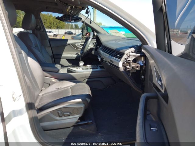WA1LHAF78KD026271 Audi Q7 45 Premium