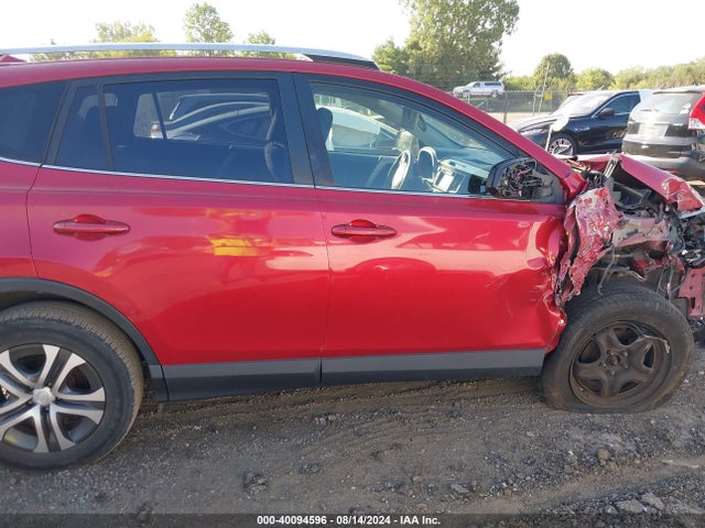 Toyota RAV4 LE 2016 JTMZFREV4GJ081233 Image 12