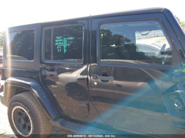 1C4BJWEG3EL187402 Jeep Wrangler Unlimited Sahara