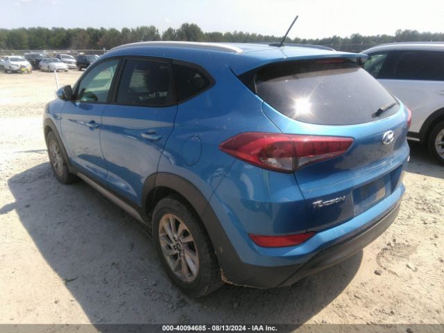 KM8J3CA44HU296042 Hyundai TUCSON SE