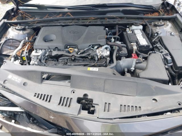 4T1C11AKXNU694286 Toyota CAMRY LE