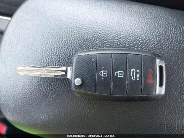 3KPFK4A71JE214107 KIA FORTE LX