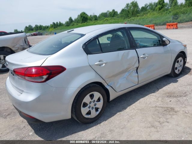 3KPFK4A71JE214107 KIA FORTE LX