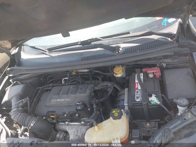 Chevrolet Sonic Ltz Auto 2016 1G1JE6SB8G4136623 Image 10