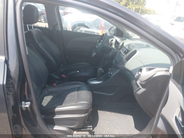 Chevrolet Sonic Ltz Auto 2016 1G1JE6SB8G4136623 Image 5