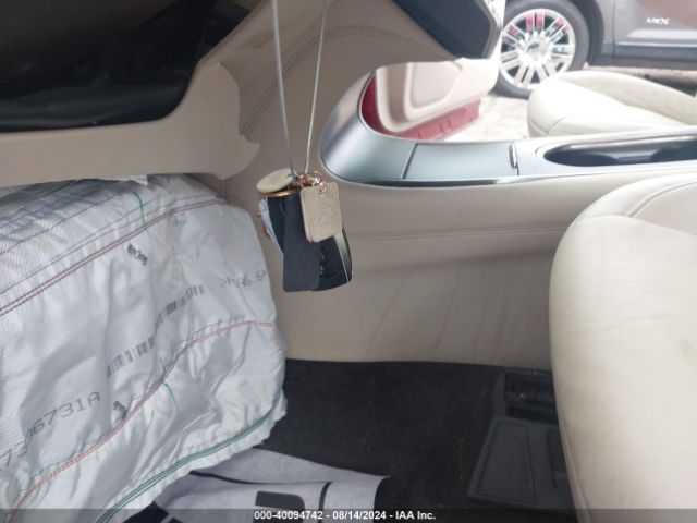 5LMCJ2C96HUL22316 Lincoln MKC SELECT