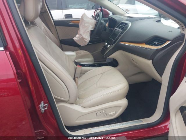 5LMCJ2C96HUL22316 Lincoln MKC SELECT