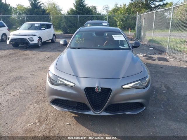 ZARFANAN4K7622731 Alfa Romeo Giulia Awd