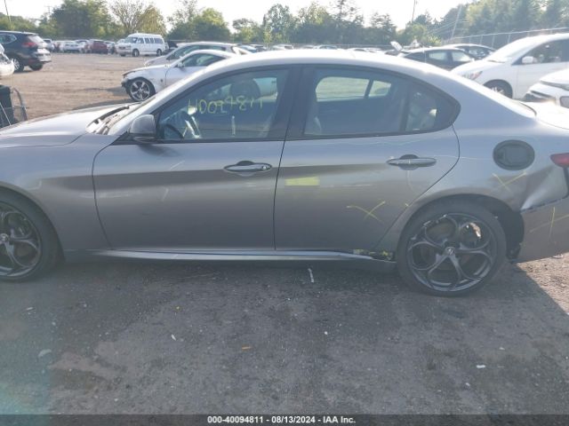 ZARFANAN4K7622731 Alfa Romeo Giulia Awd